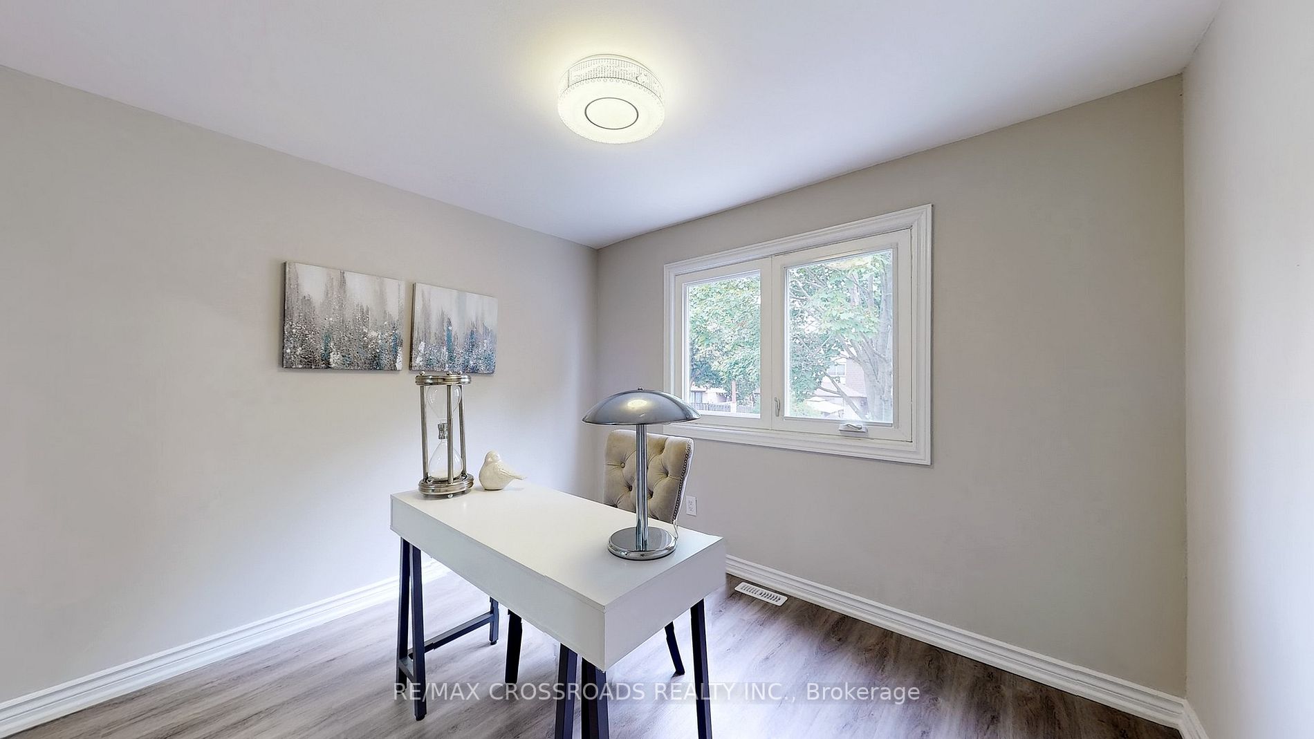 21 Livonia Place, #90