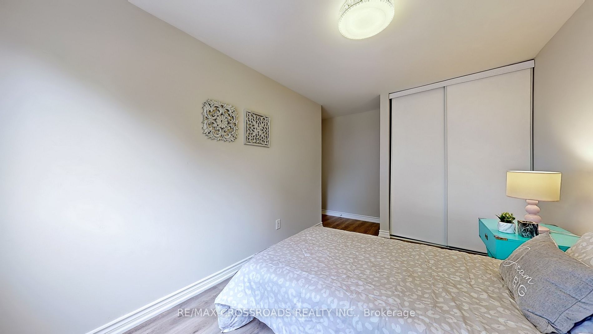 21 Livonia Place, #90