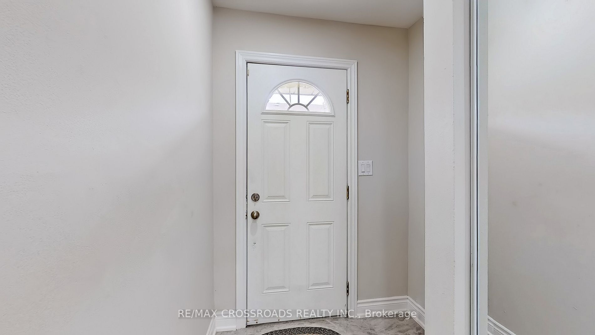 21 Livonia Place, #90