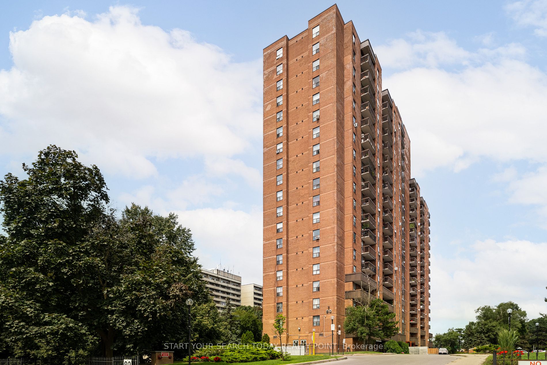 90 Ling Rd, #607