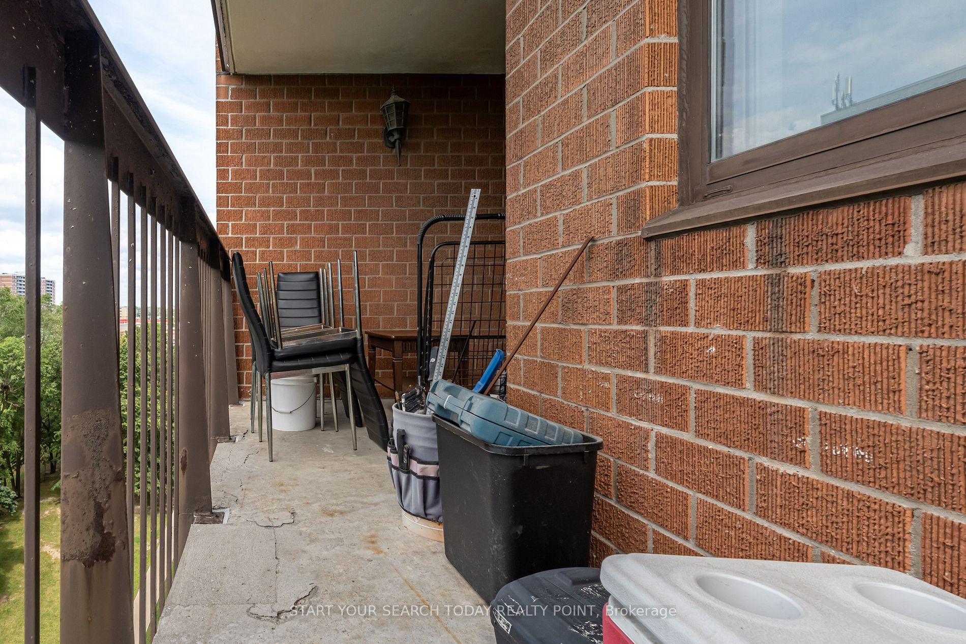 90 Ling Rd, #607
