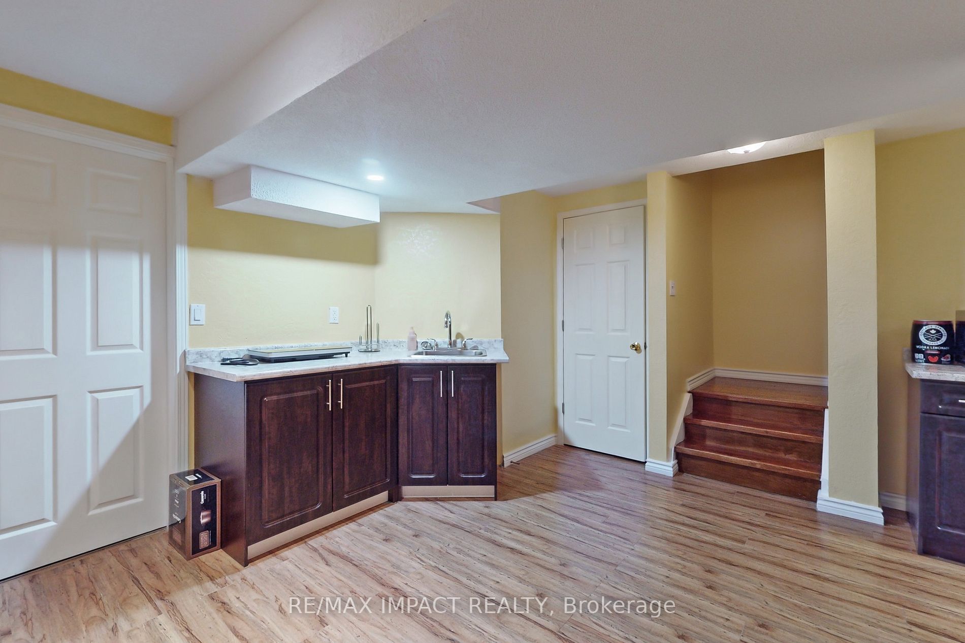 146 Medland Ave