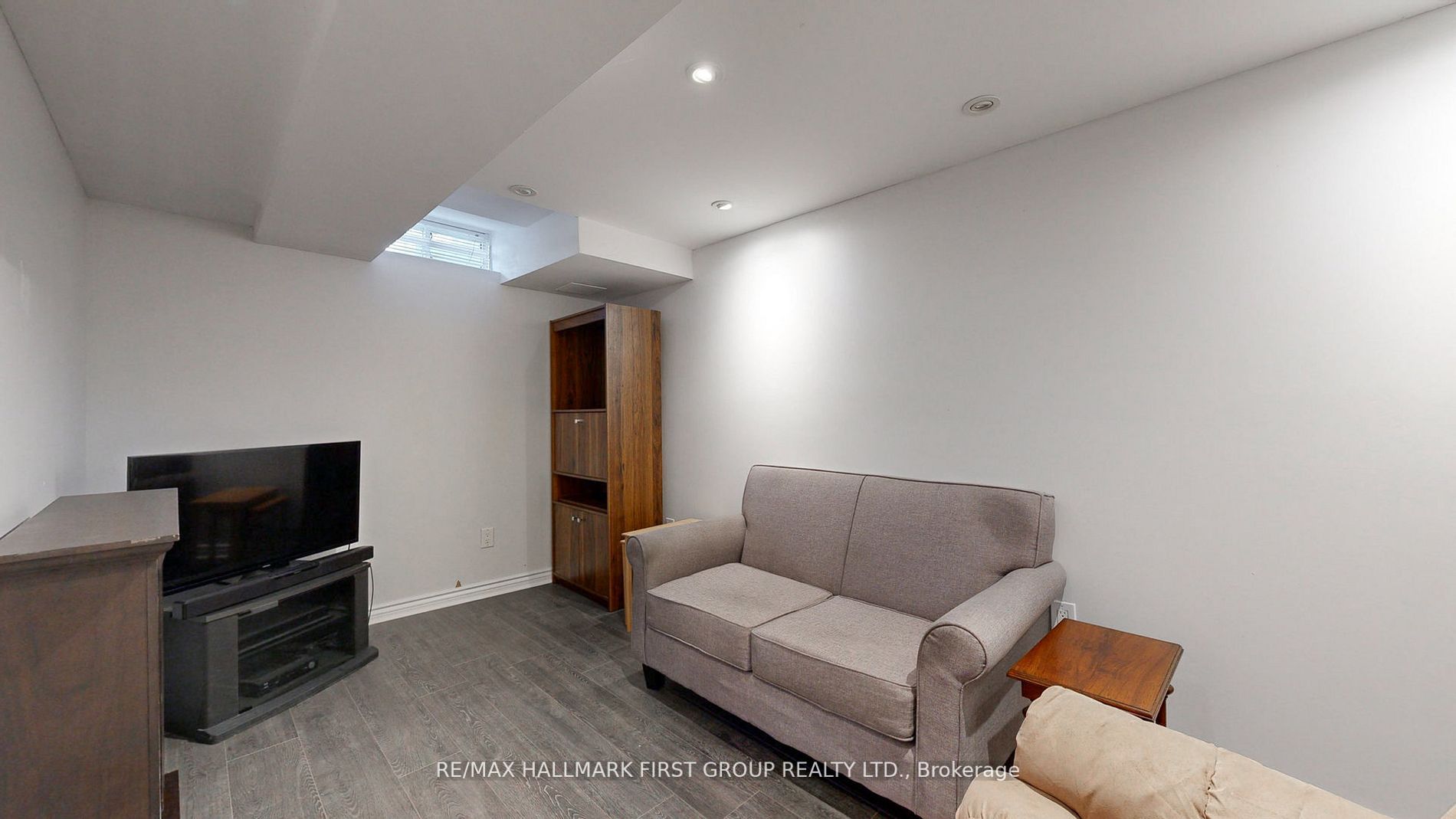 18 Annisson Crt
