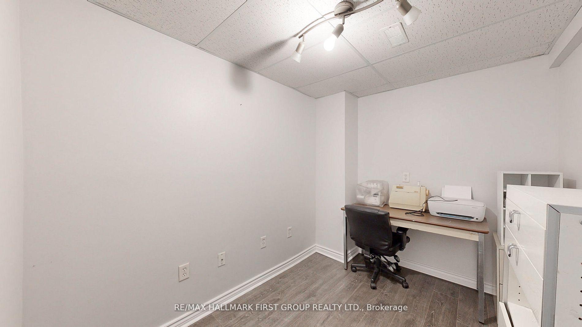 18 Annisson Crt