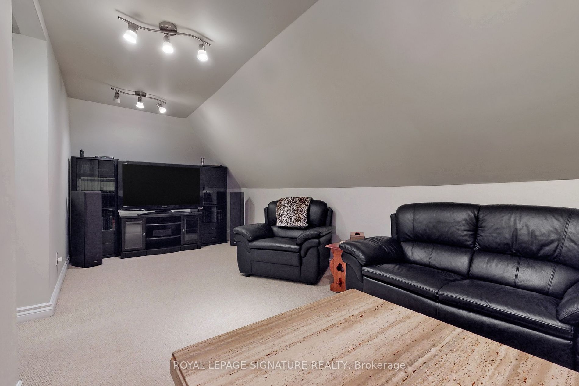 Listing E7010724 - Large Photo # 14