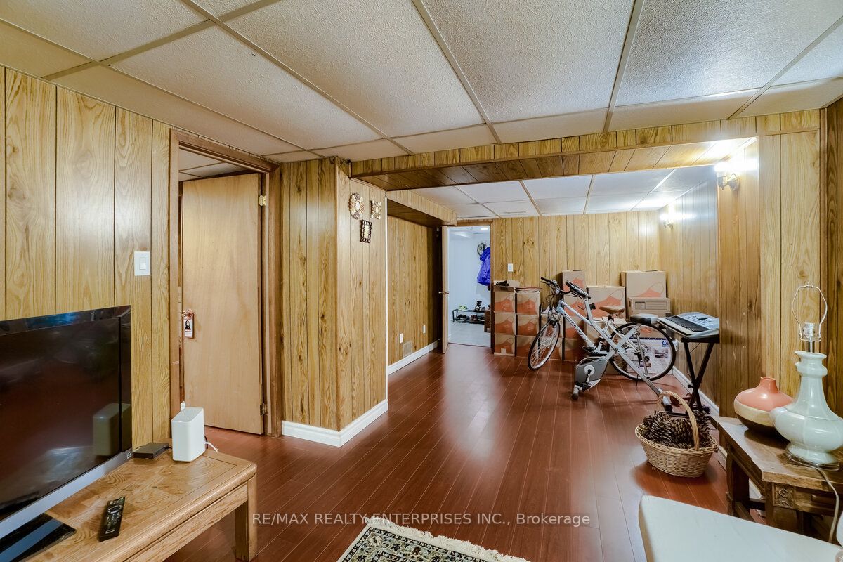 25 Brimwood Blvd, #99