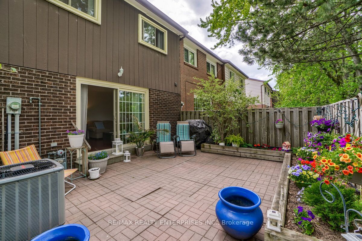 25 Brimwood Blvd, #99