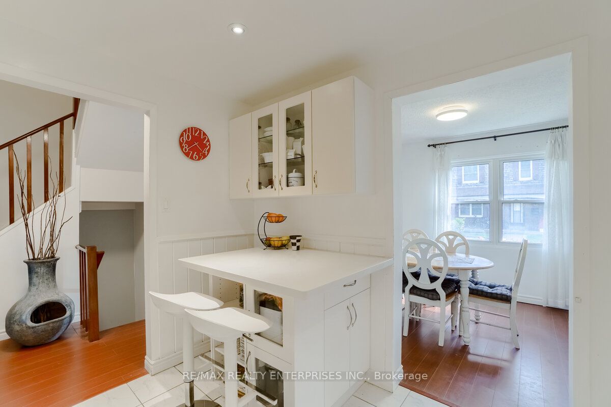 25 Brimwood Blvd, #99