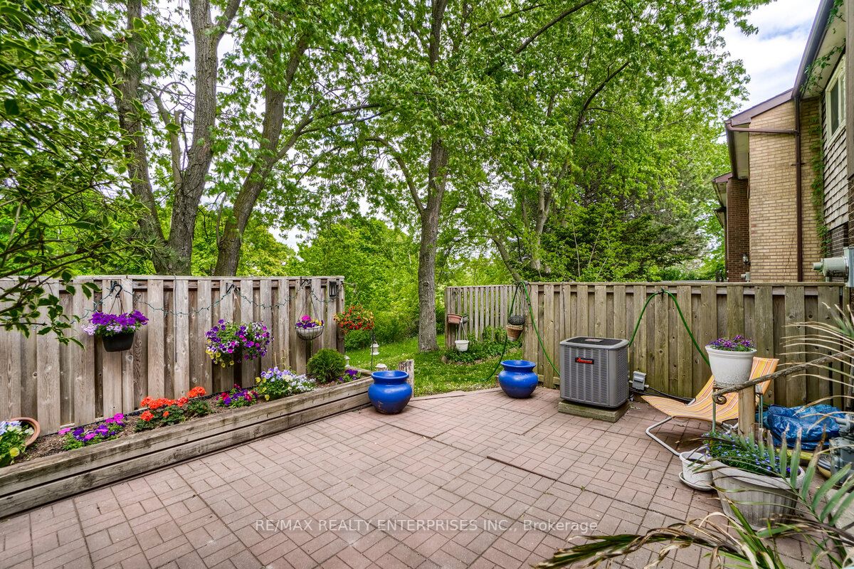 25 Brimwood Blvd, #99