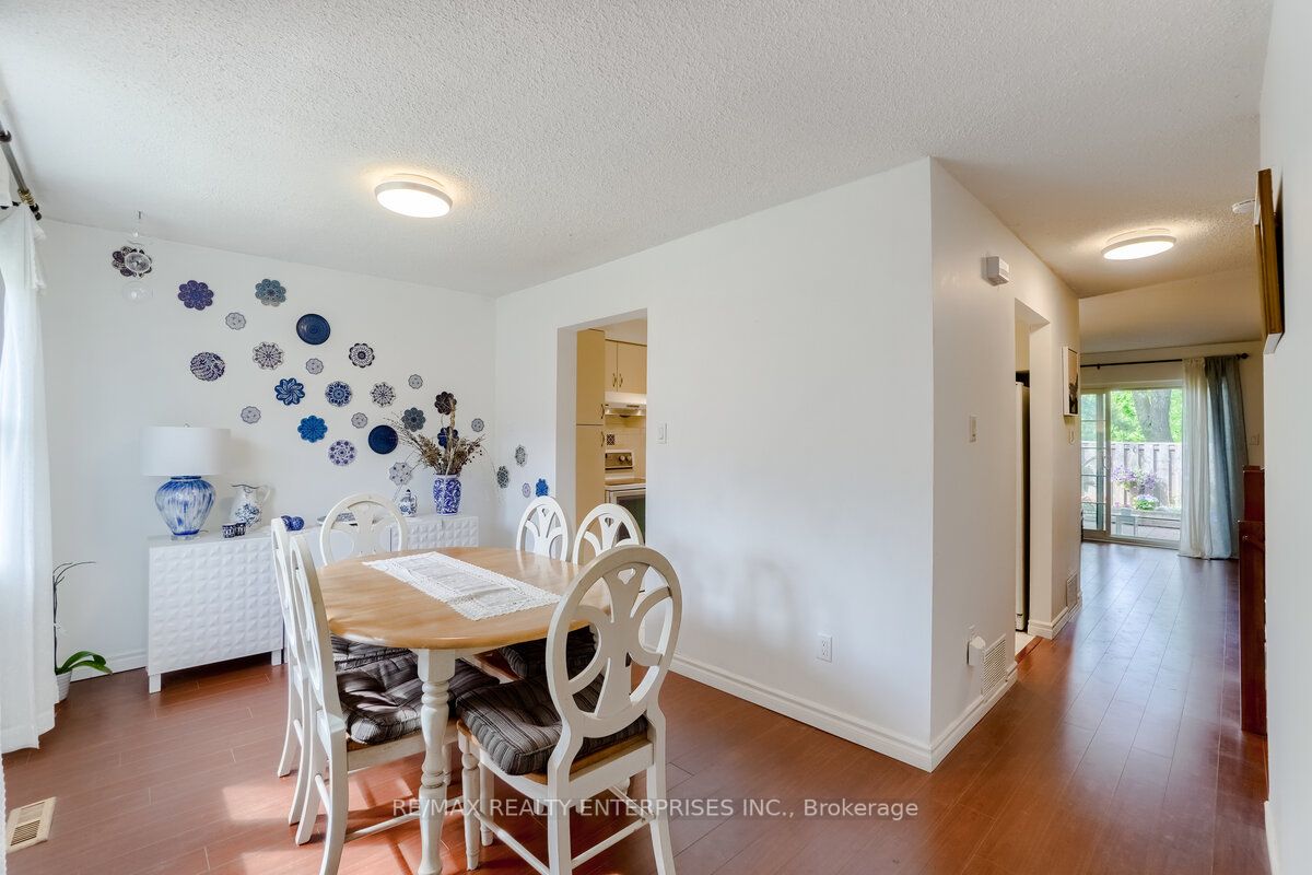 25 Brimwood Blvd, #99