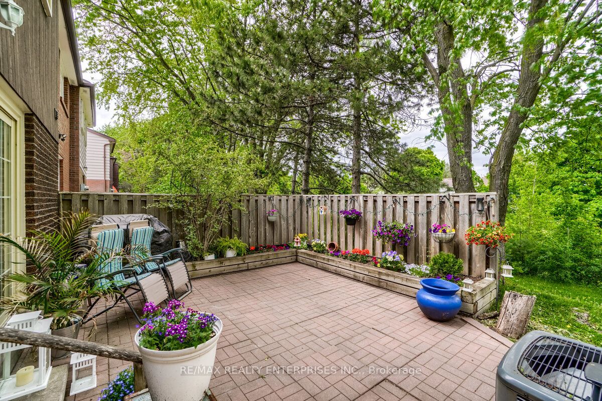 25 Brimwood Blvd, #99