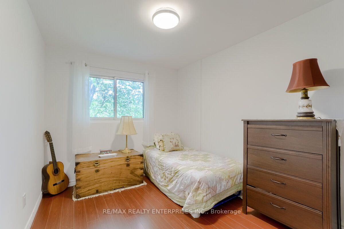 25 Brimwood Blvd, #99