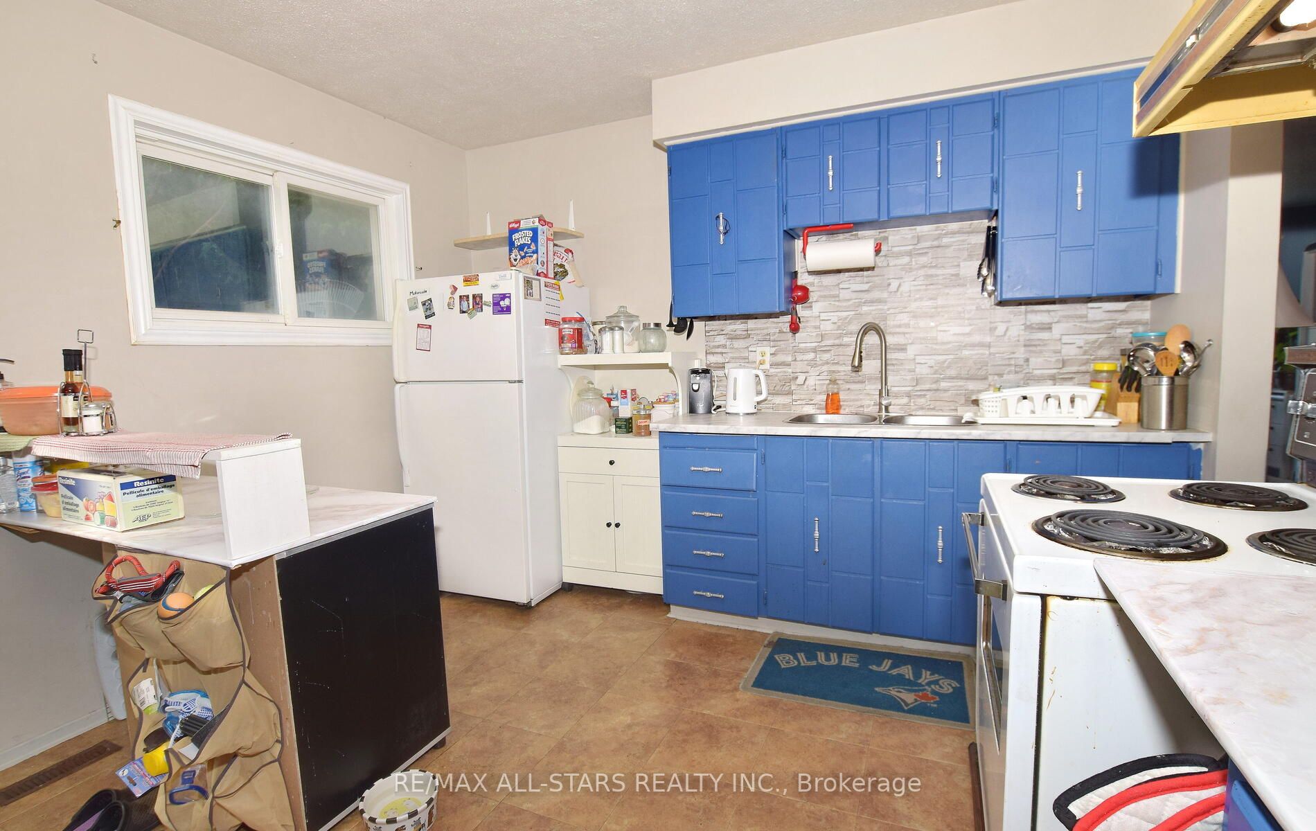 1389 Palmetto Dr