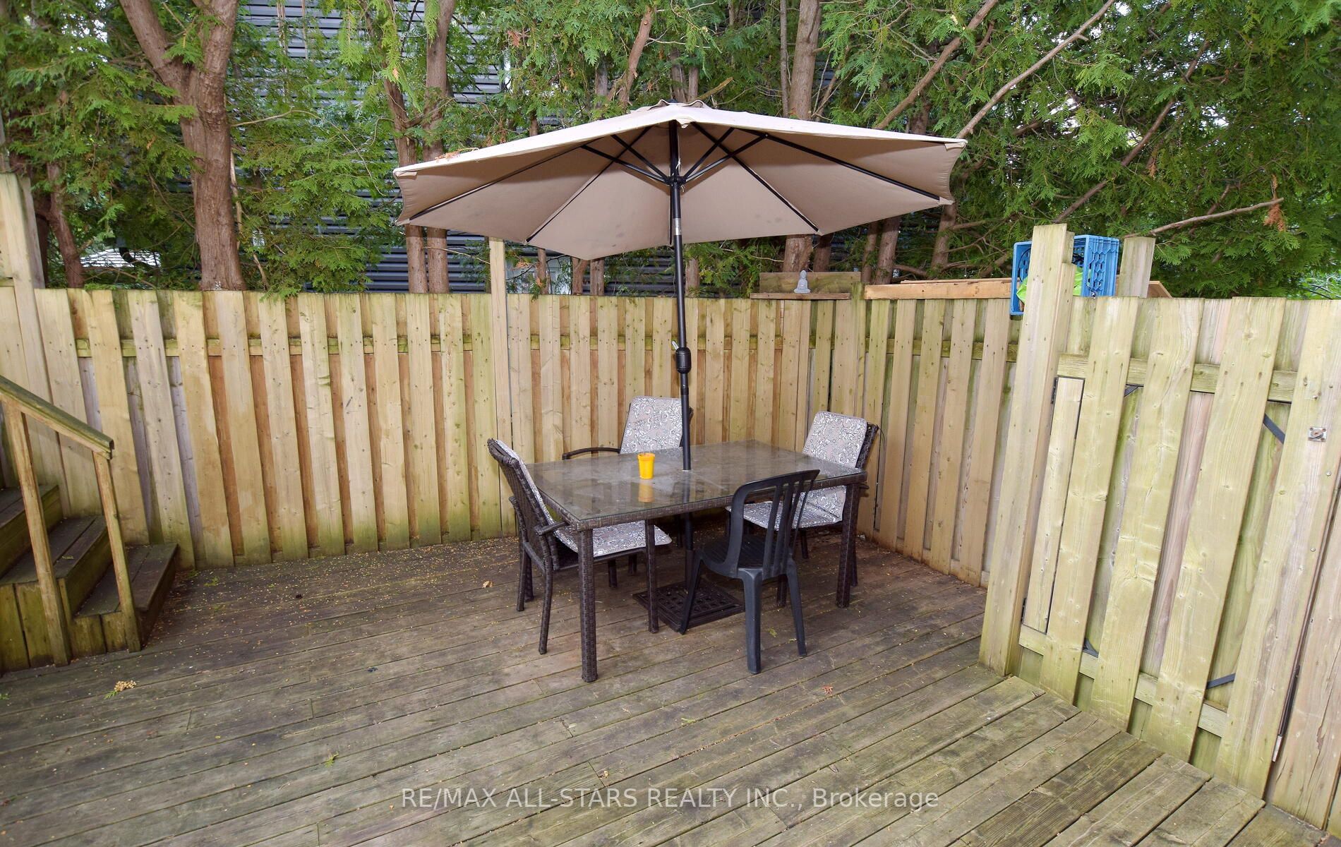 1389 Palmetto Dr