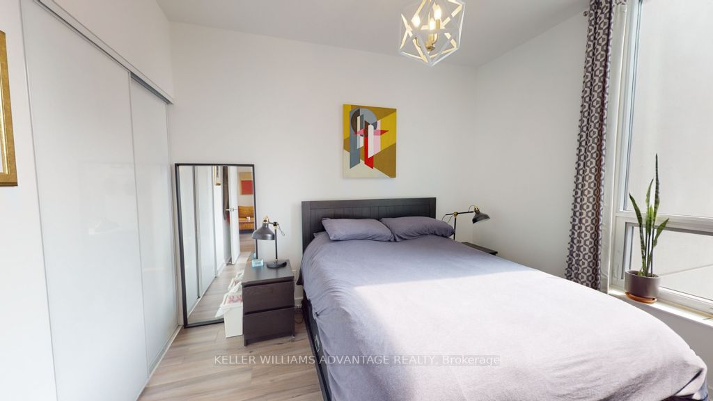 8 Trent Ave, #201