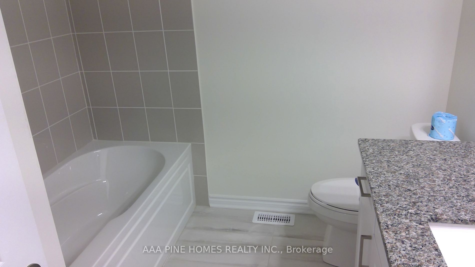 3227 Chimney Swift Cres
