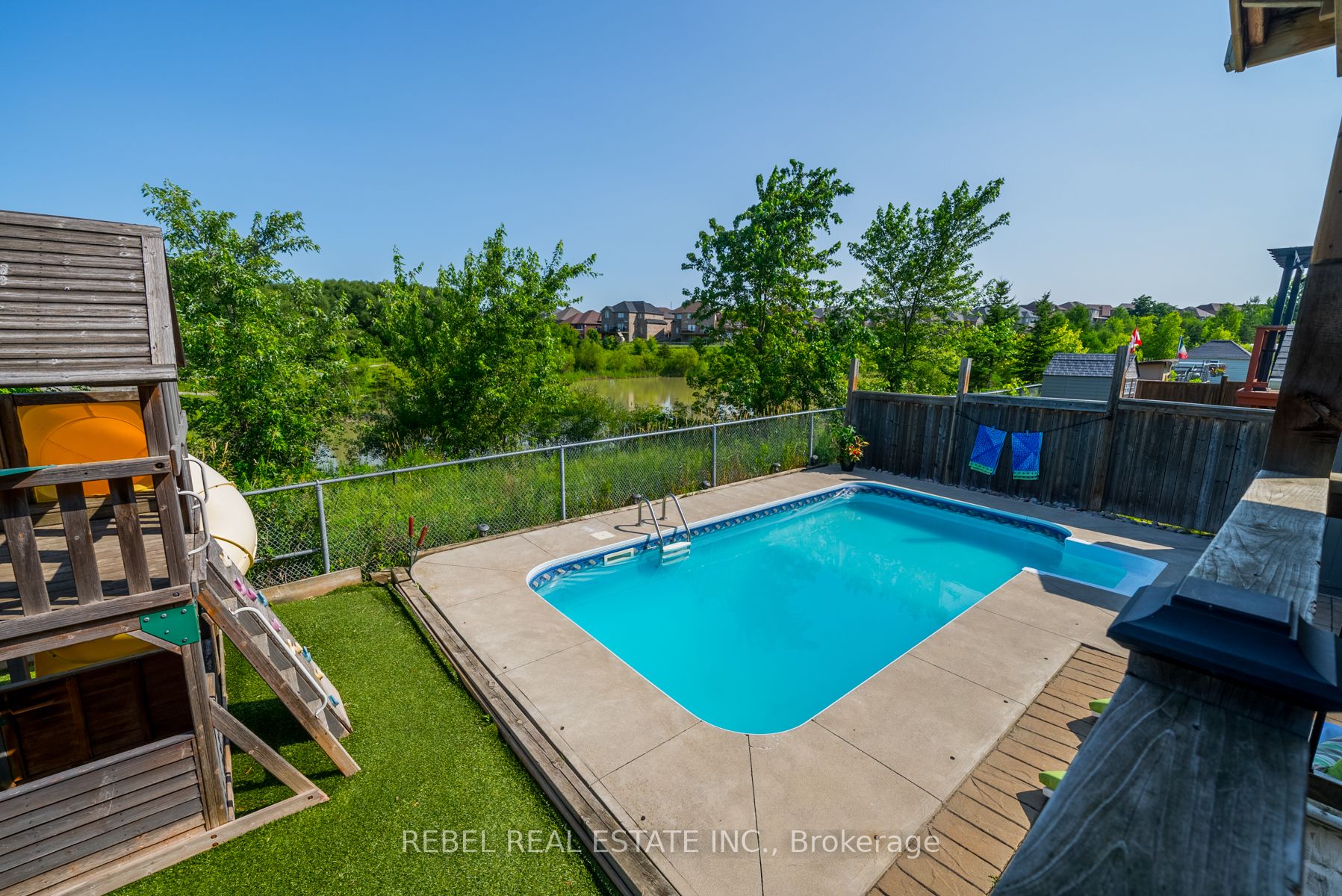 1749 Quail Run Dr