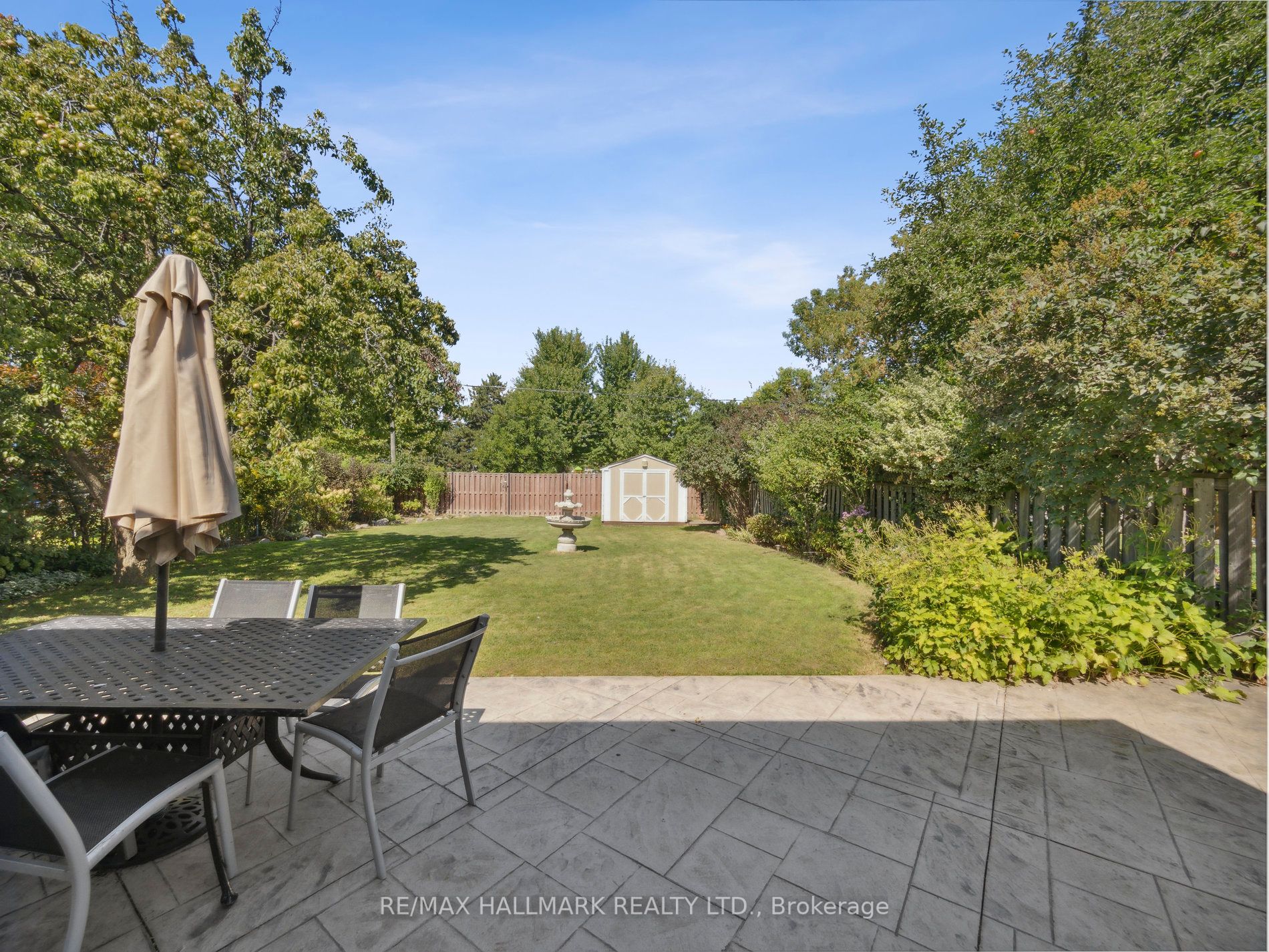 40 Zenith Dr