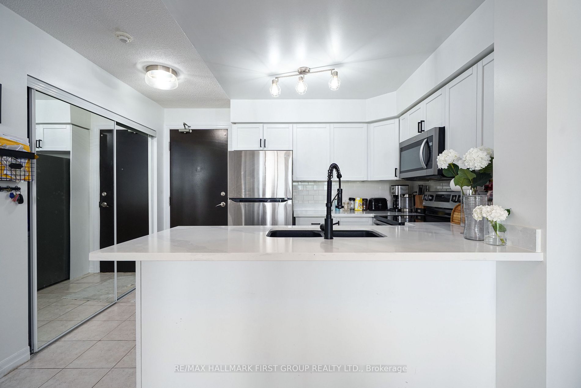 1600 Charles St, #710