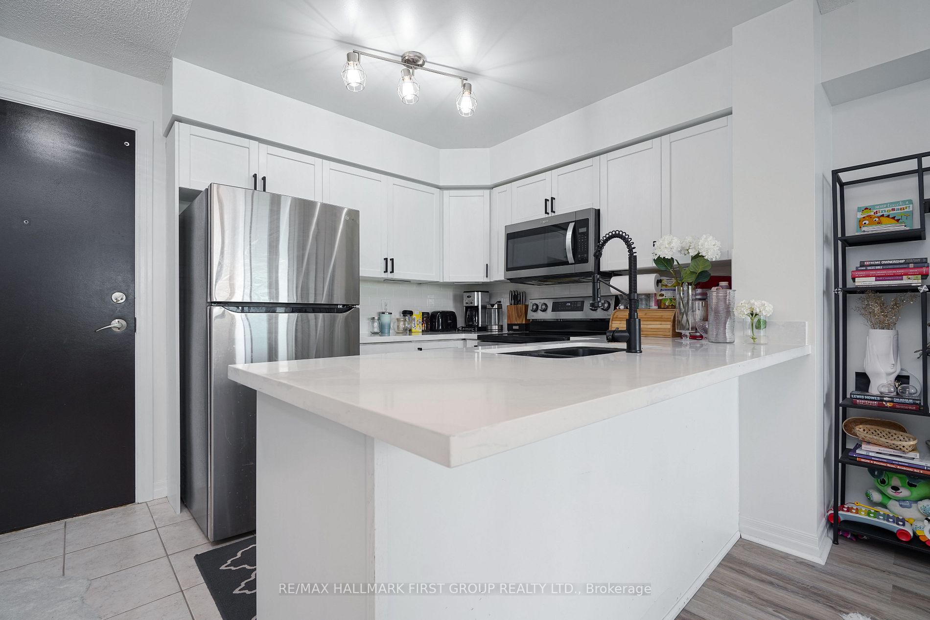 1600 Charles St, #710