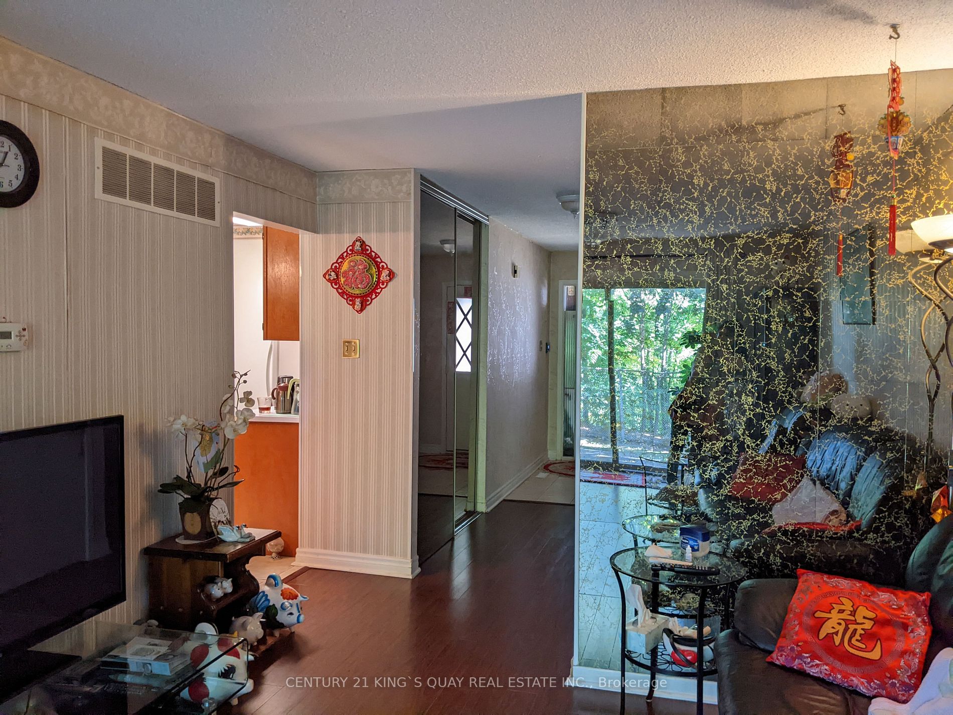Listing E7011240 - Large Photo # 5
