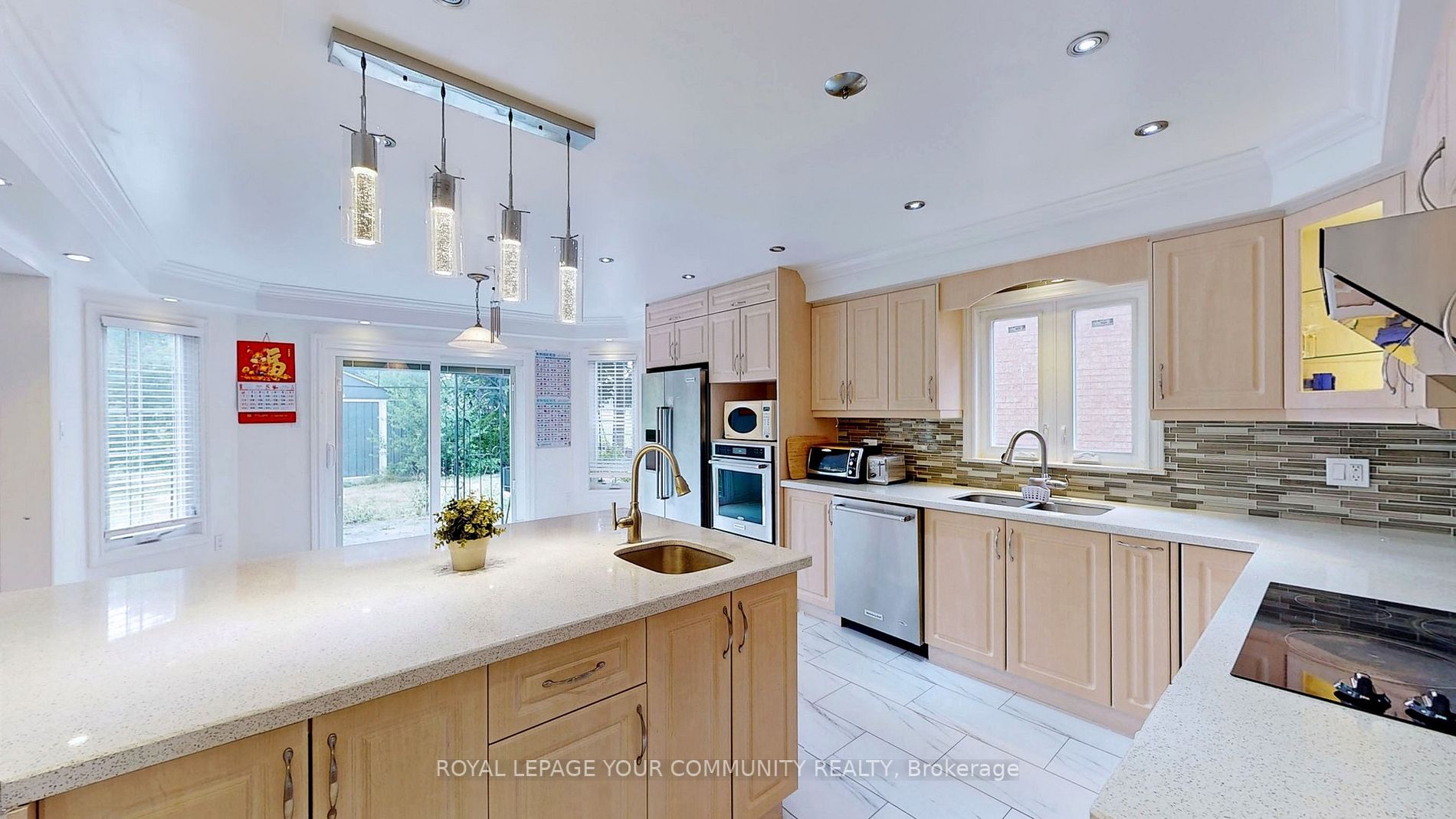 20 Rolling Acres Dr