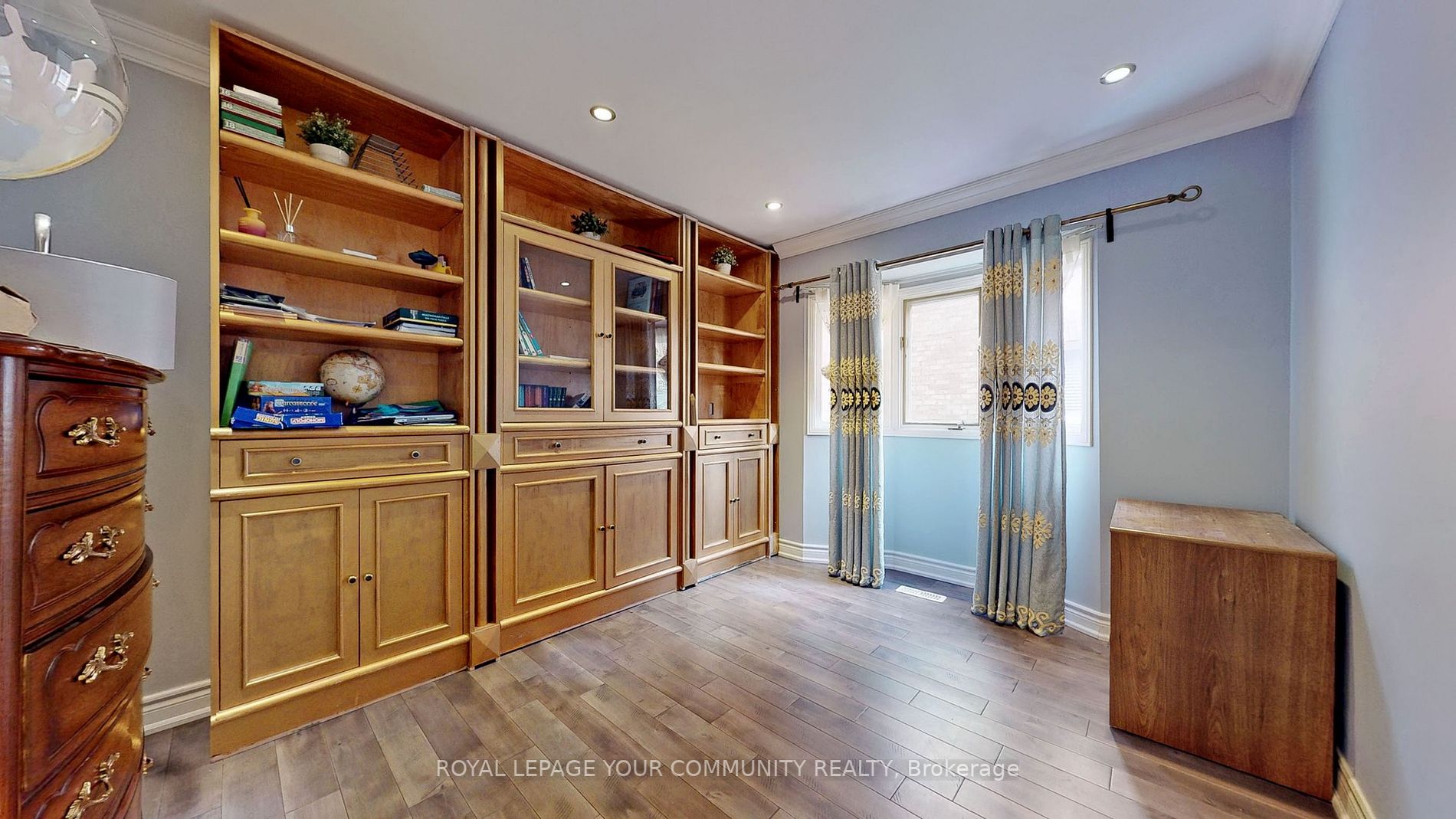 20 Rolling Acres Dr