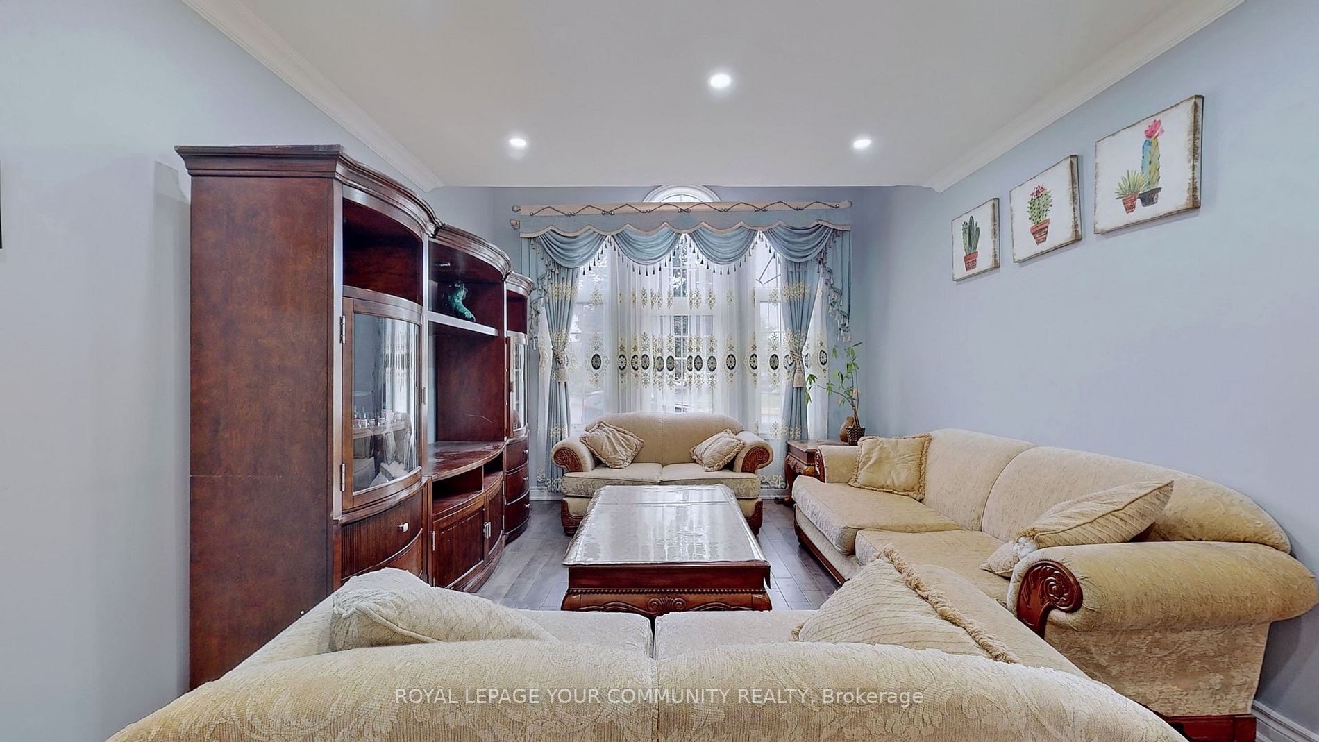 20 Rolling Acres Dr
