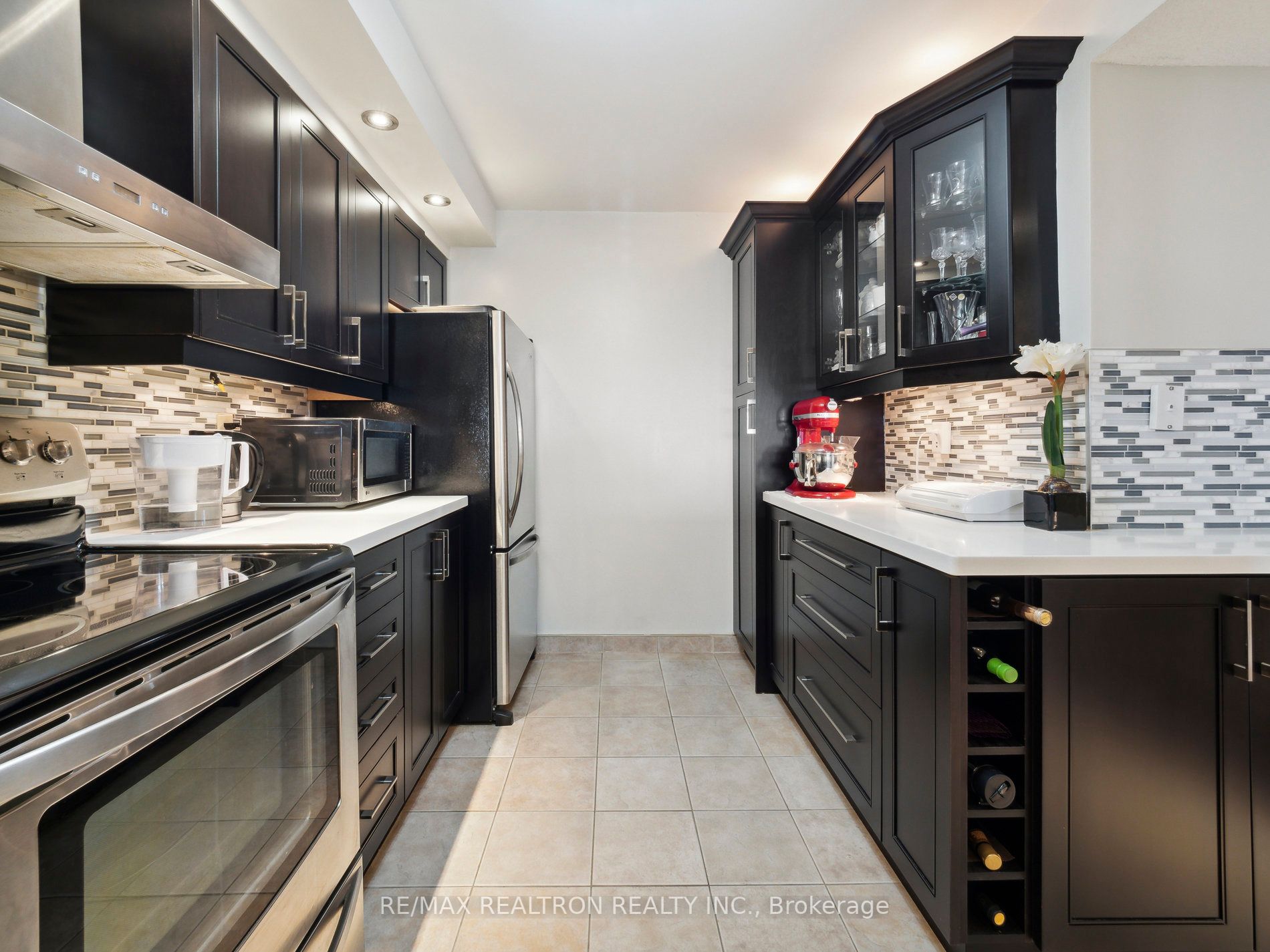 Listing E7011336 - Large Photo # 17