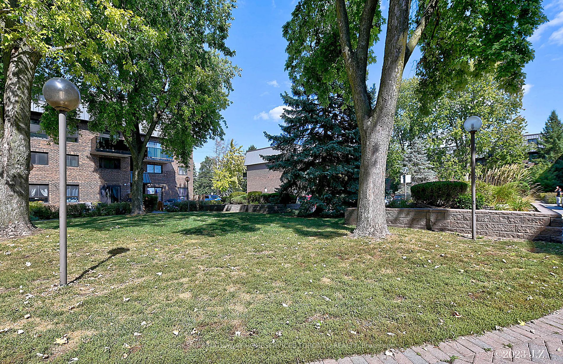 Listing E7011360 - Large Photo # 26