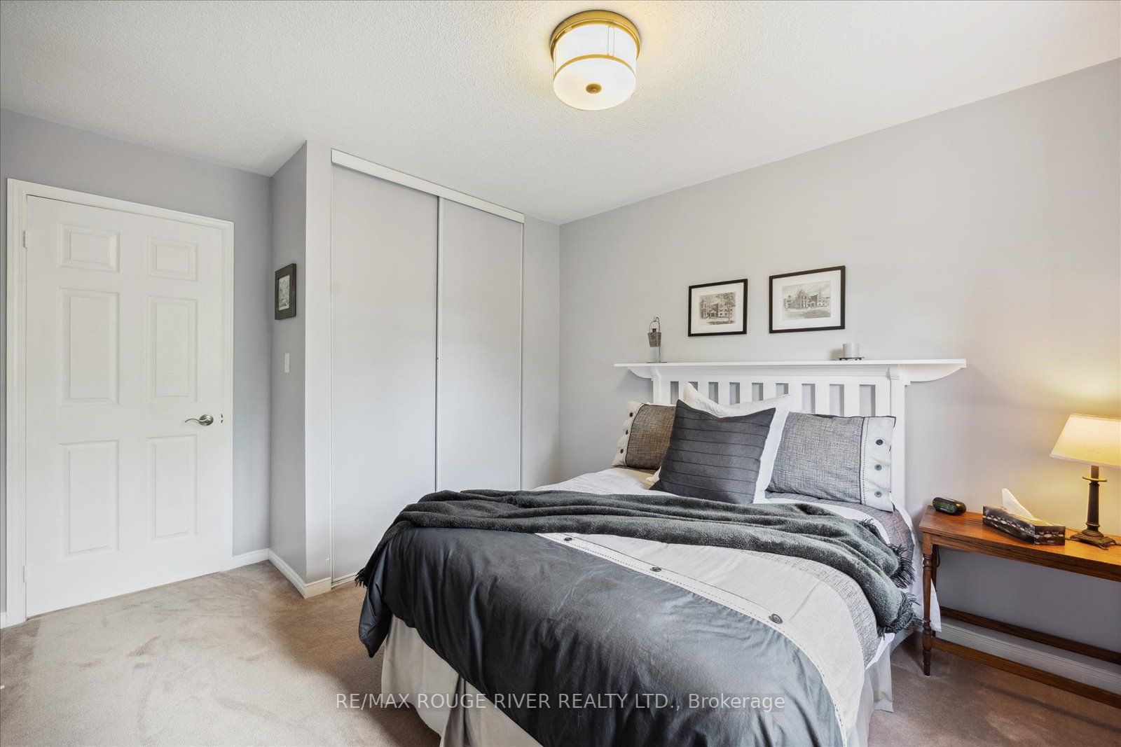 1005 Mountview Crt