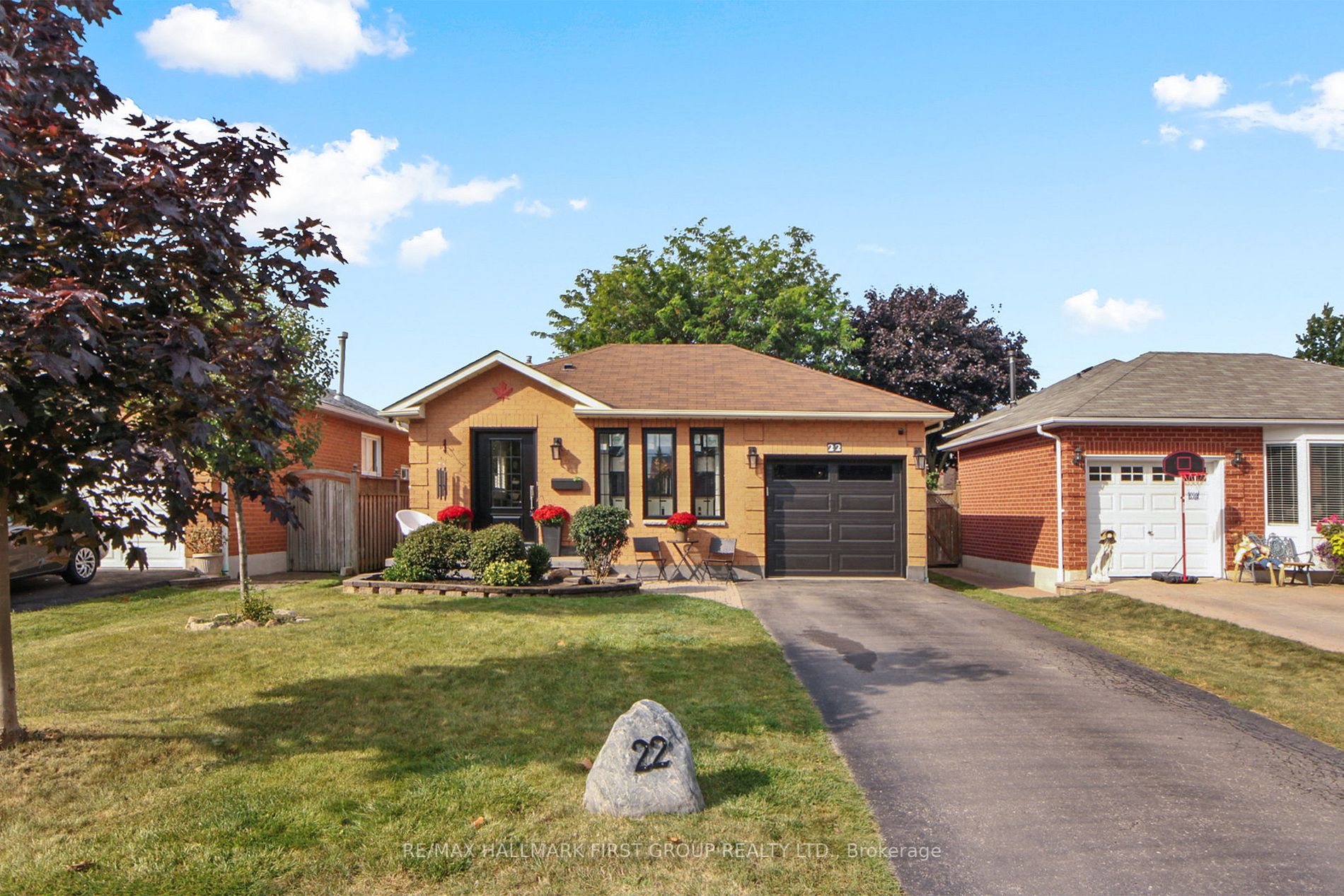 22 Boychyn Dr