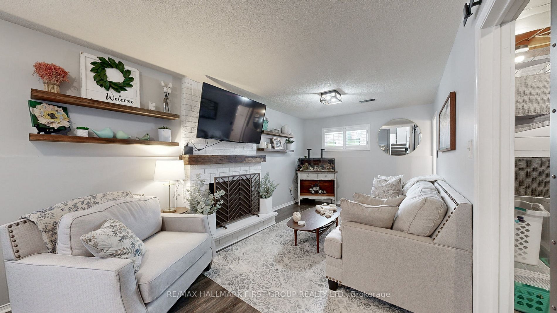 22 Boychyn Dr