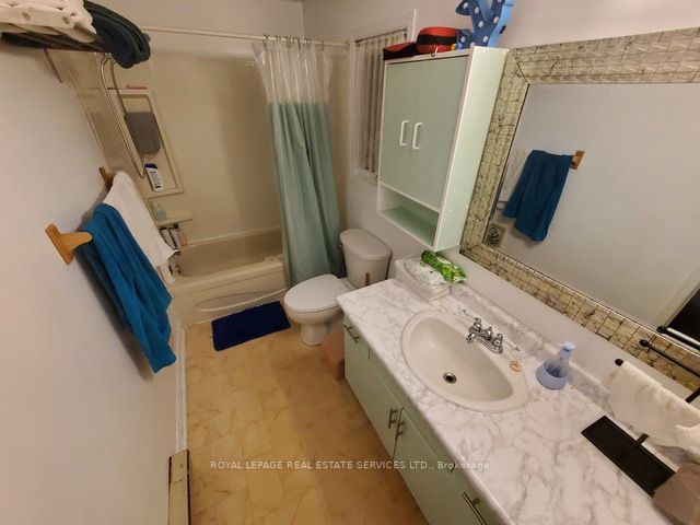 1605 Charles St, #3