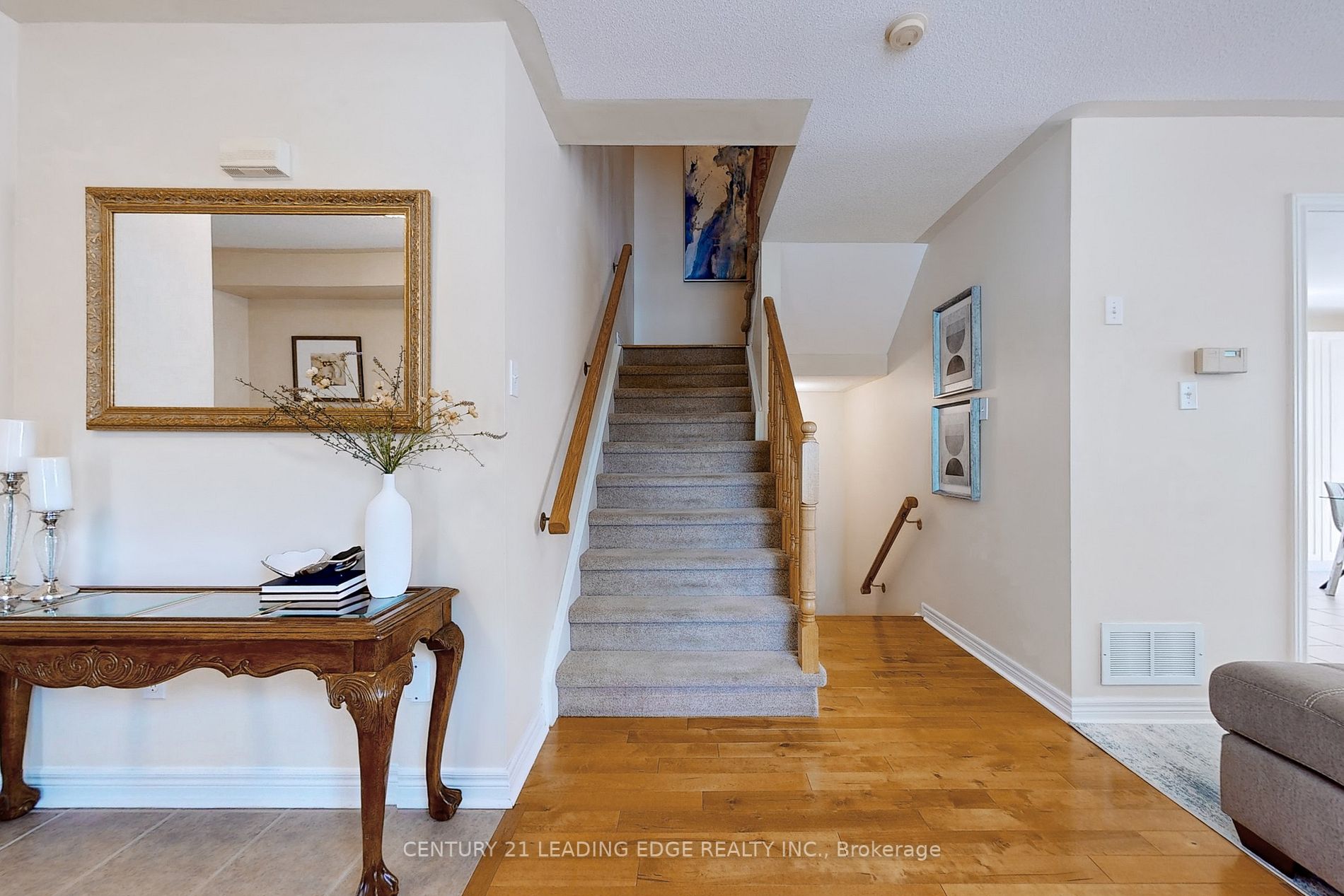 1 Teagarden Crt