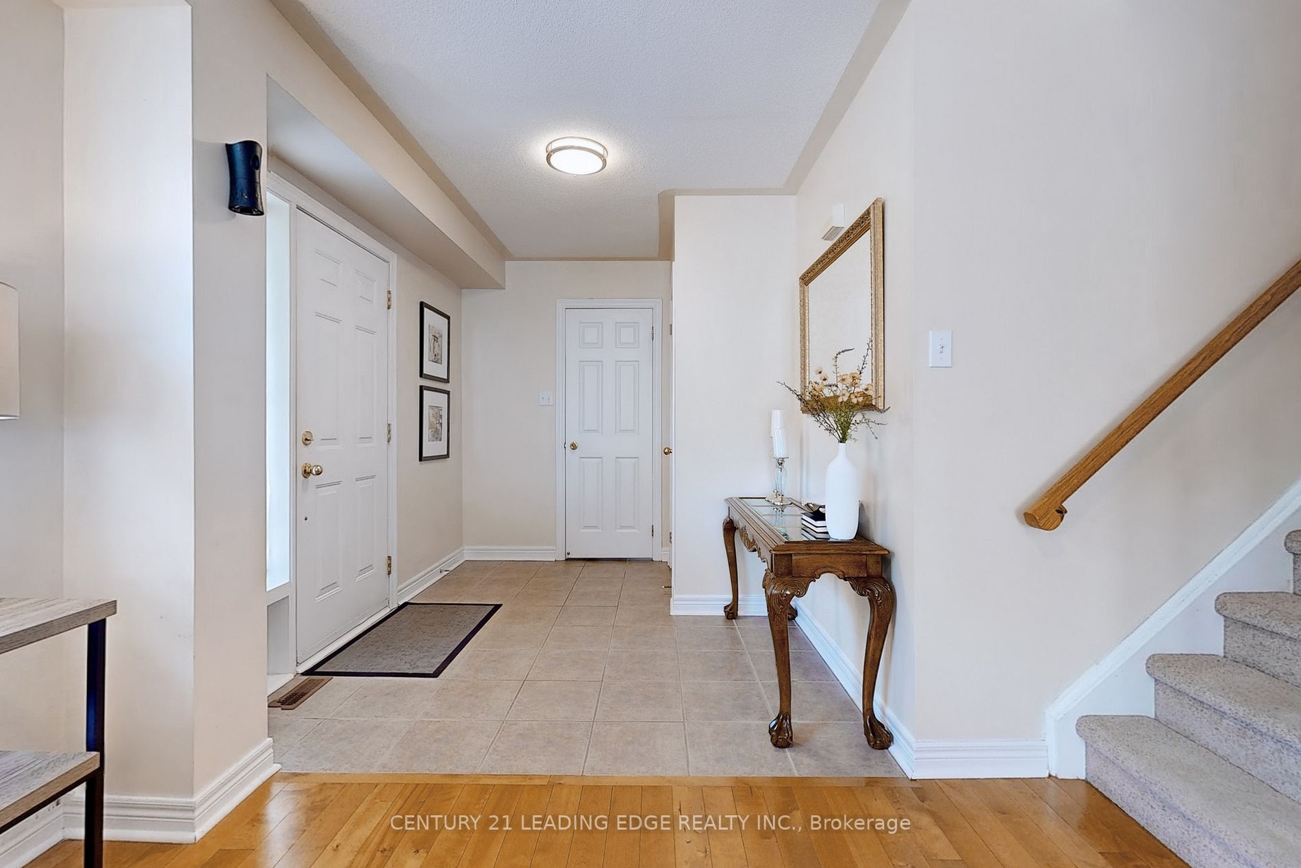 1 Teagarden Crt