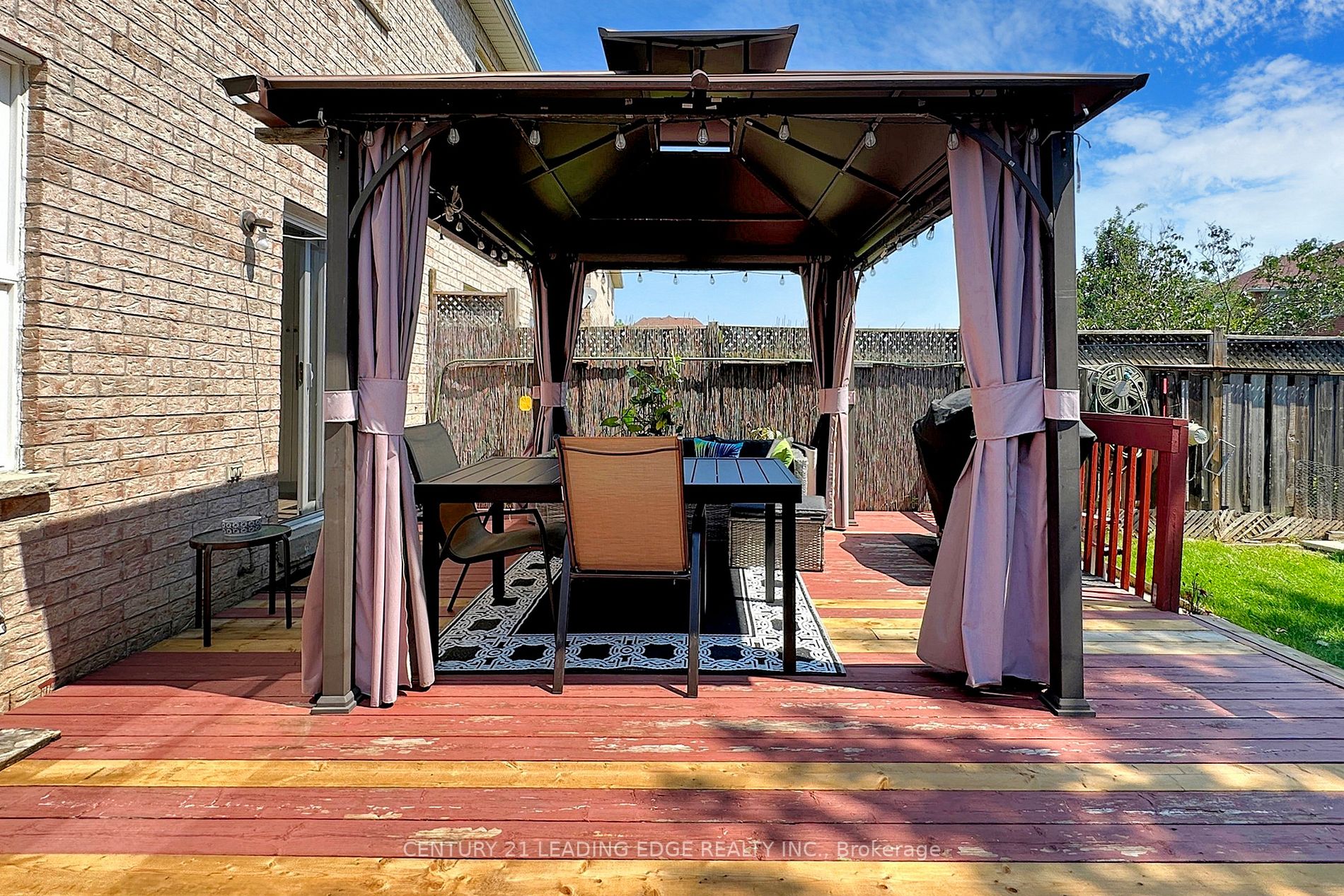 1 Teagarden Crt