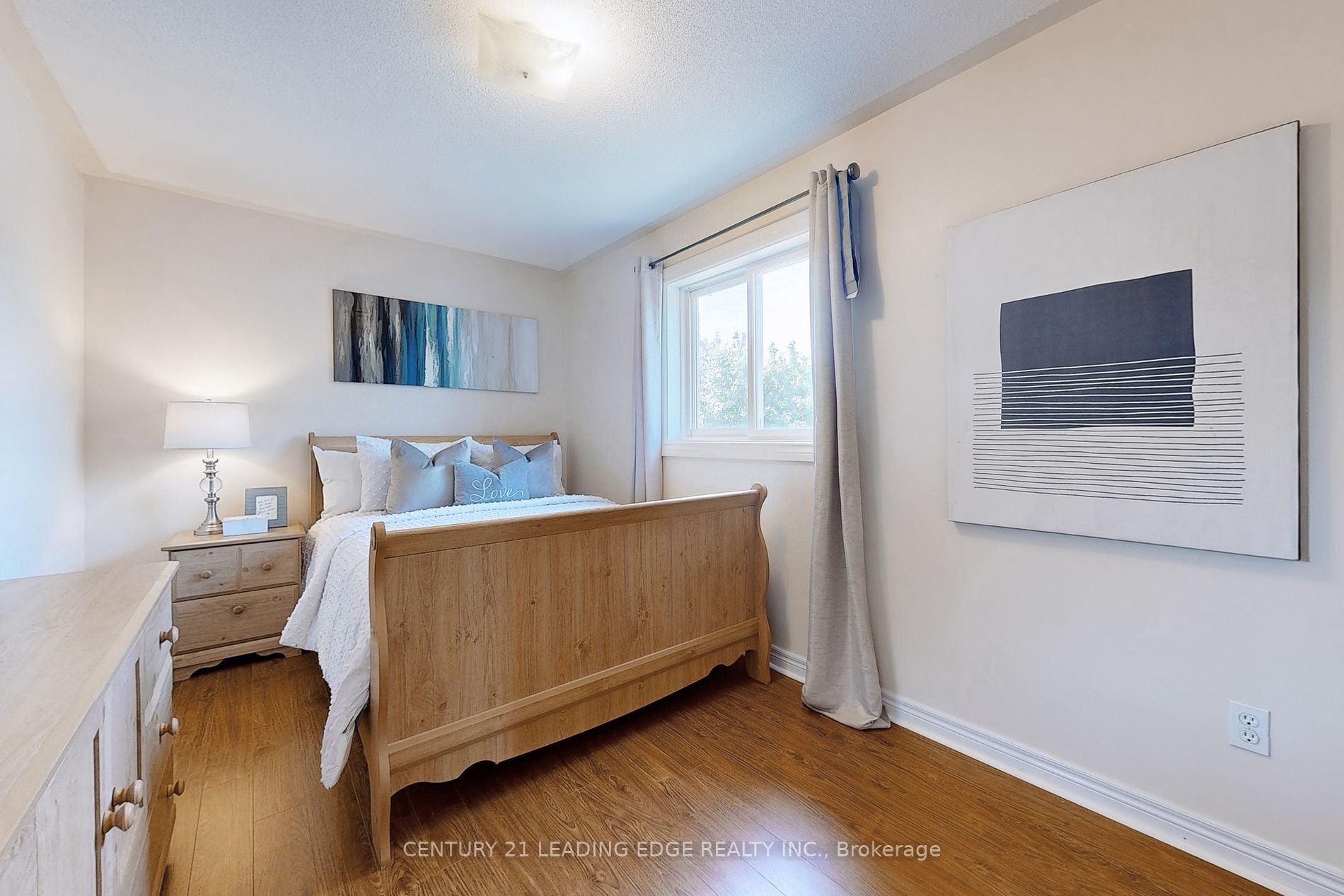 1 Teagarden Crt