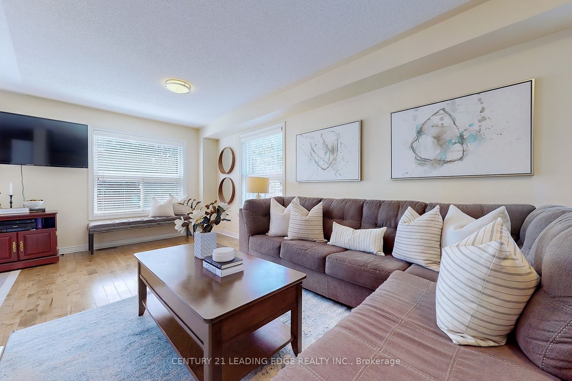 1 Teagarden Crt