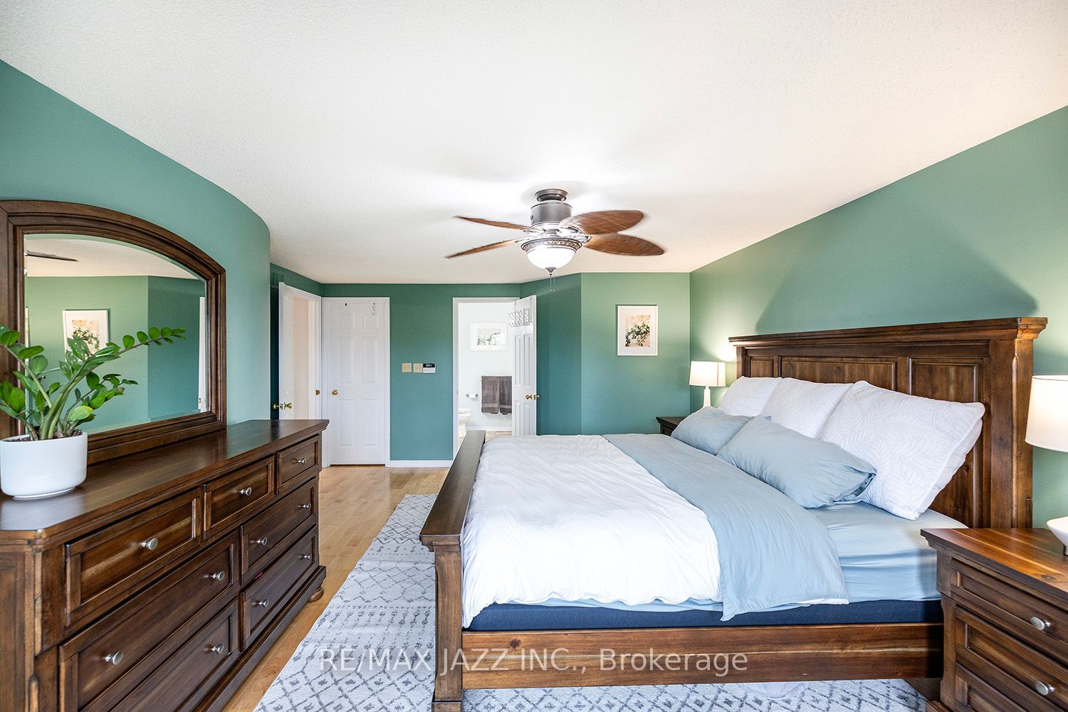 857 Sundance Circ