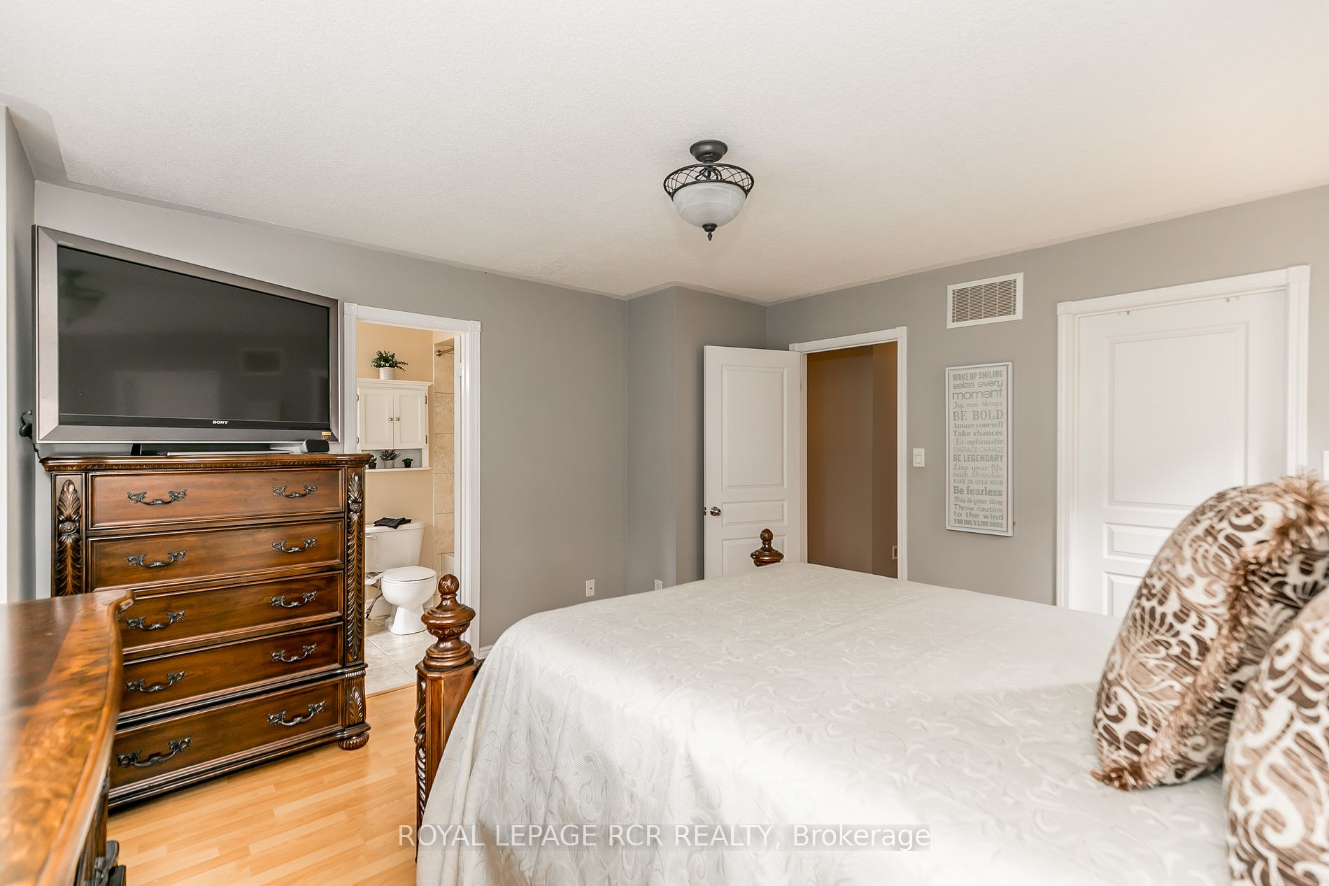 1850 Kingston Rd, #81