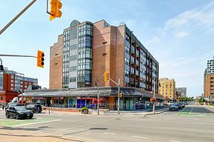 80 Athol St E, #604