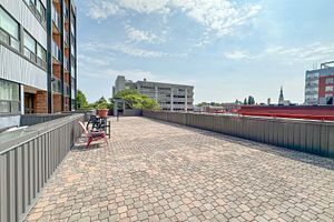 80 Athol St E, #604