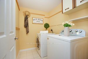 80 Athol St E, #604