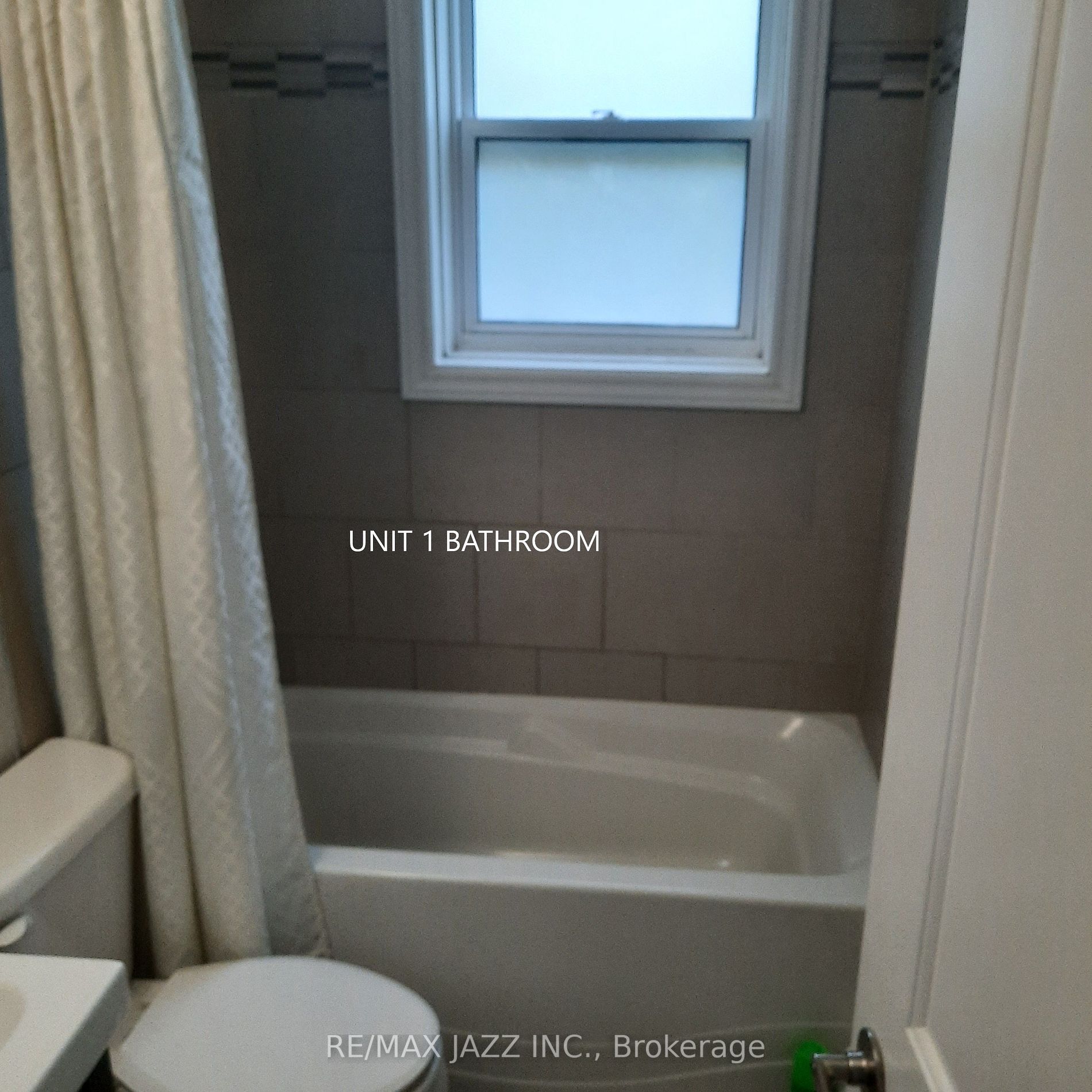 72 Westmount St