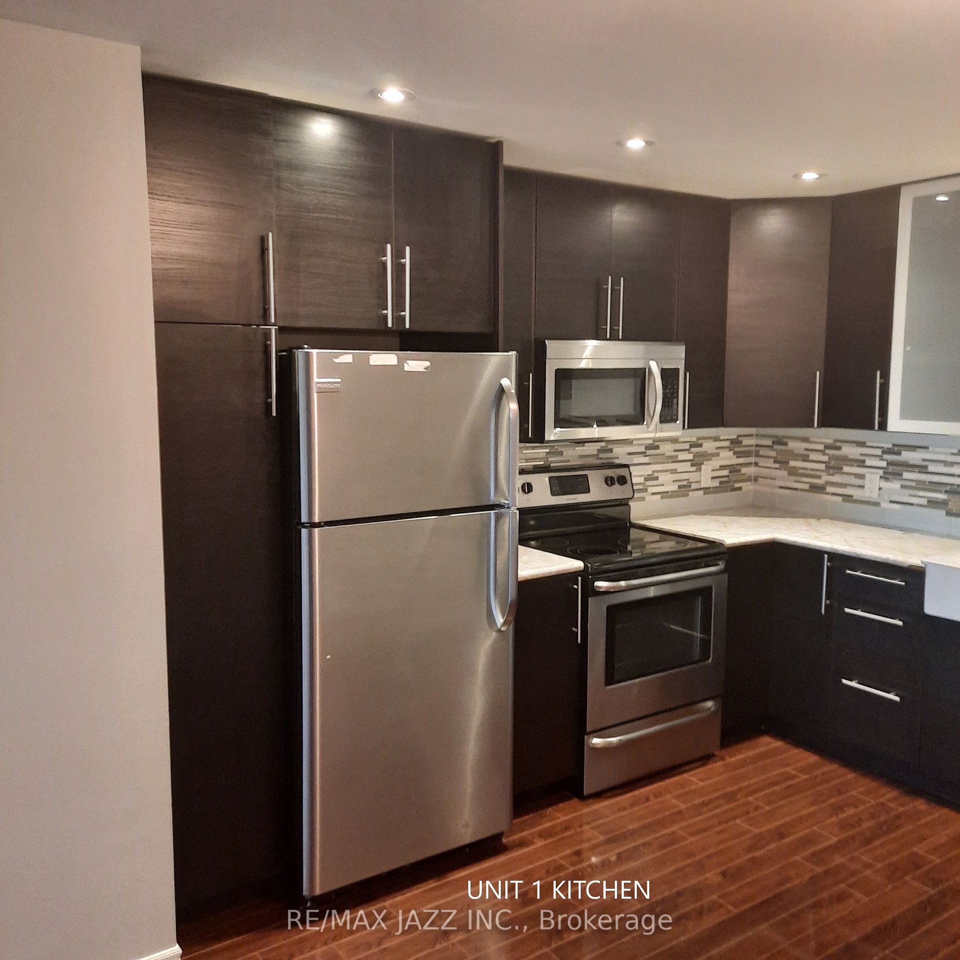 72 Westmount St
