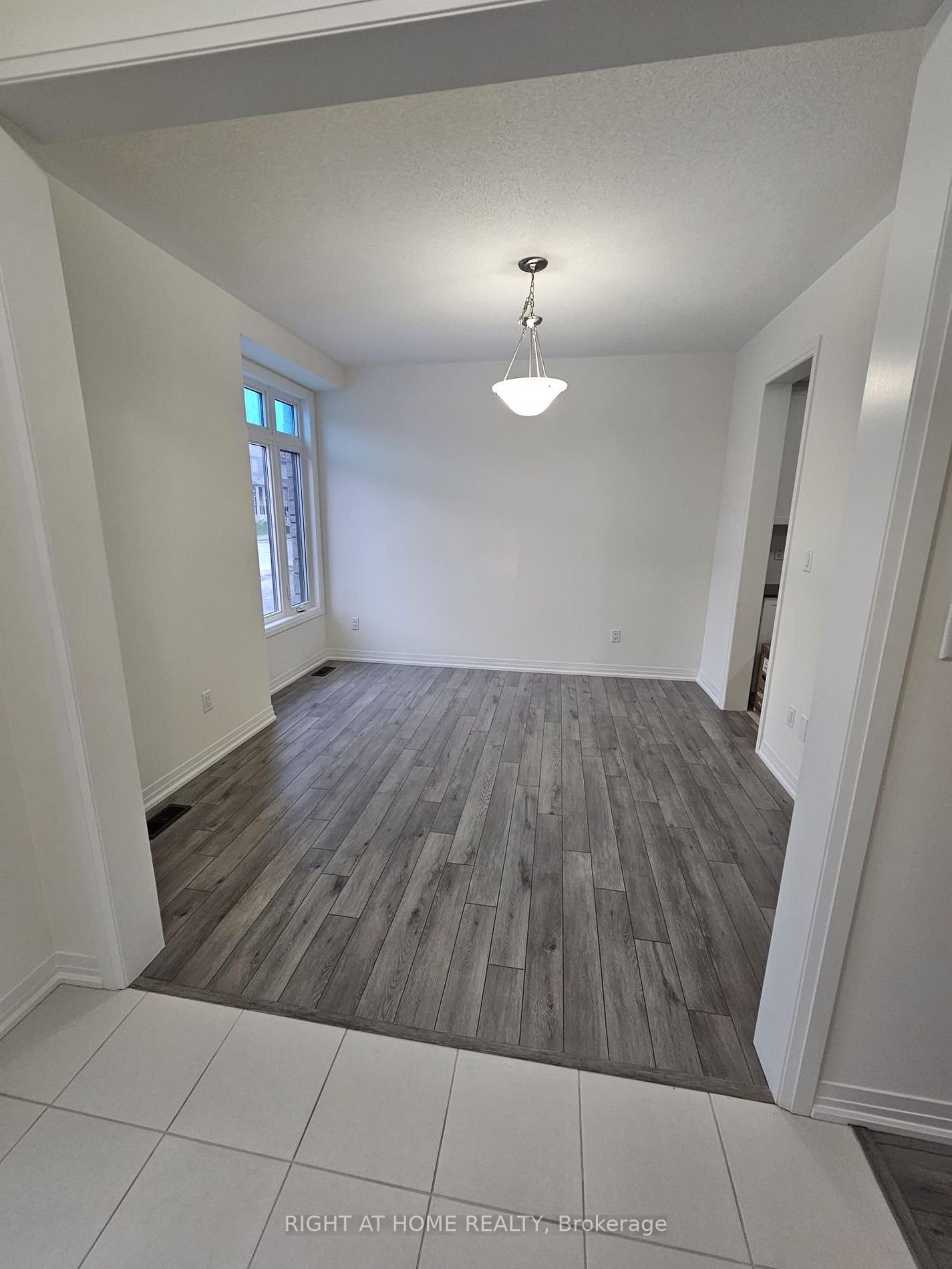 339 Coronation Rd