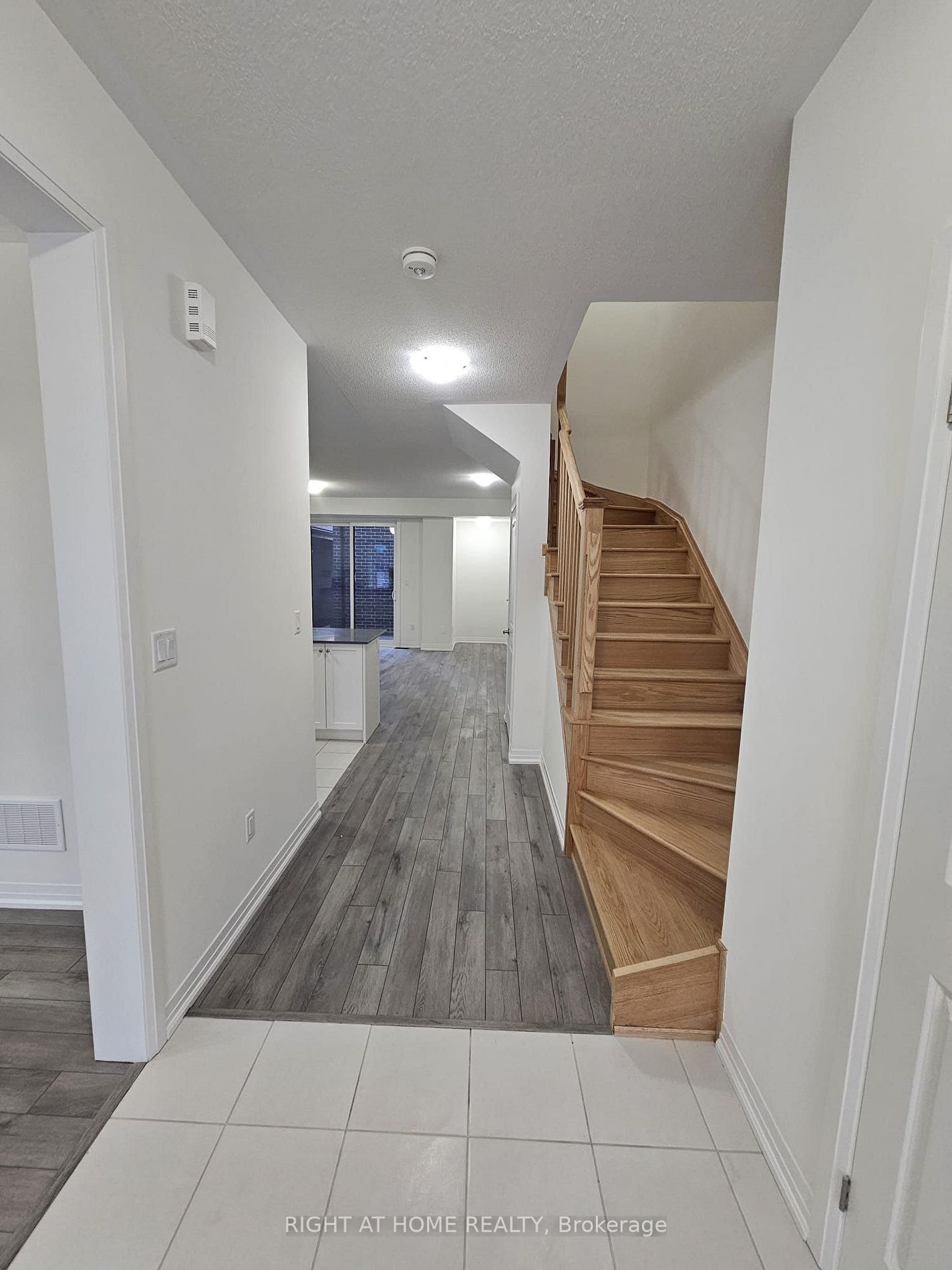 339 Coronation Rd