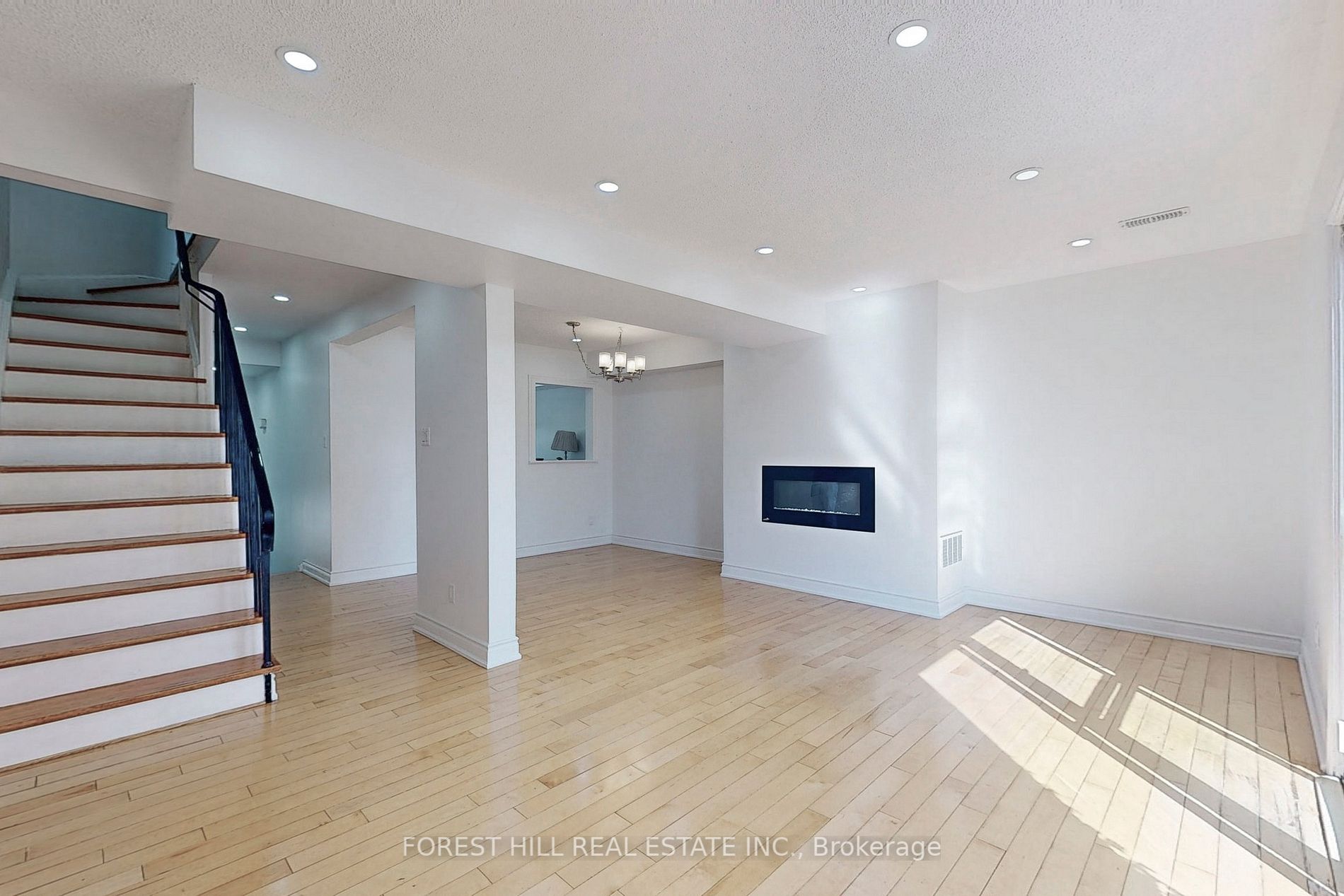 121 Centennial Road, #37