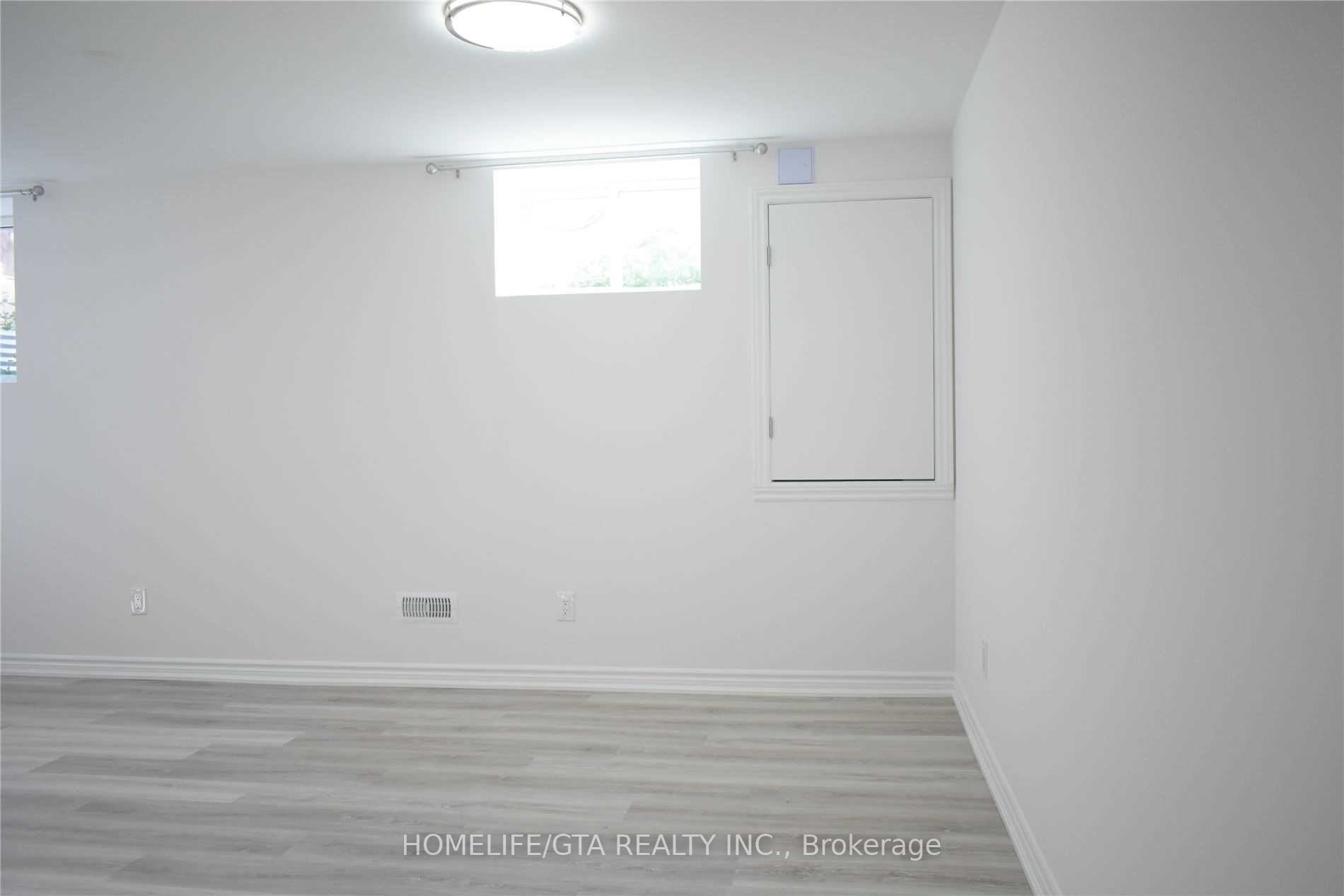 655 Cartier Ave, #Lower